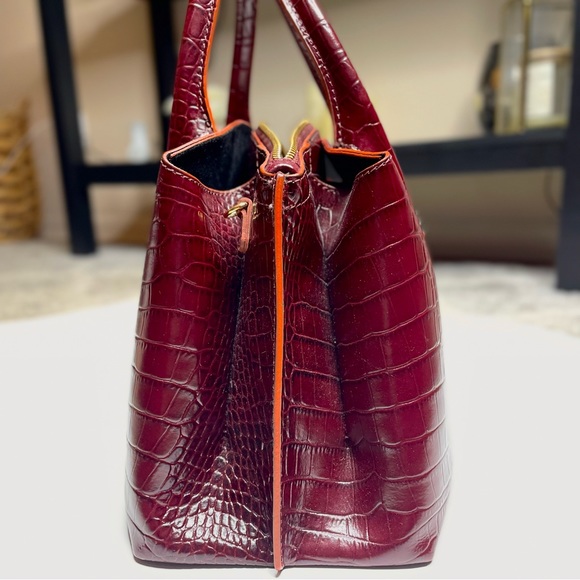 IACUCCI LEATHER HANDBAG - Picture 2 of 8